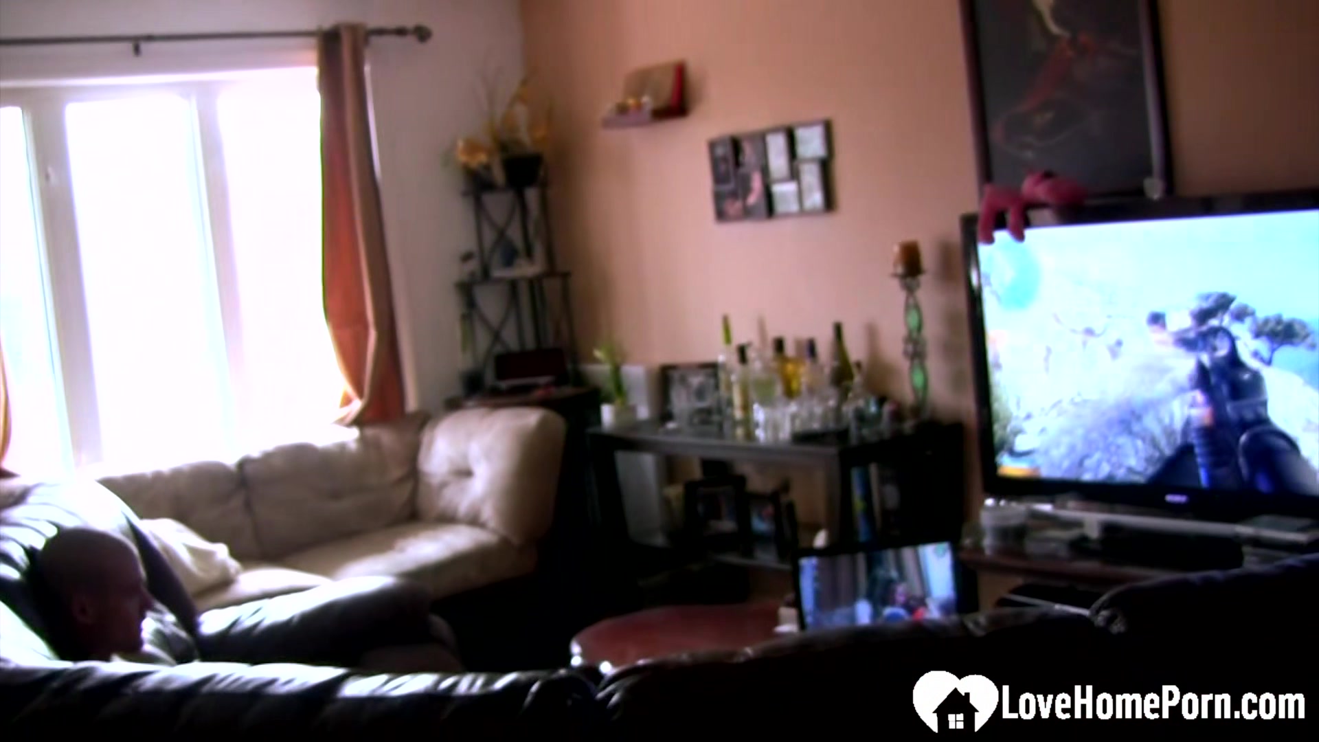 Hot stepsister gives a really good handjob