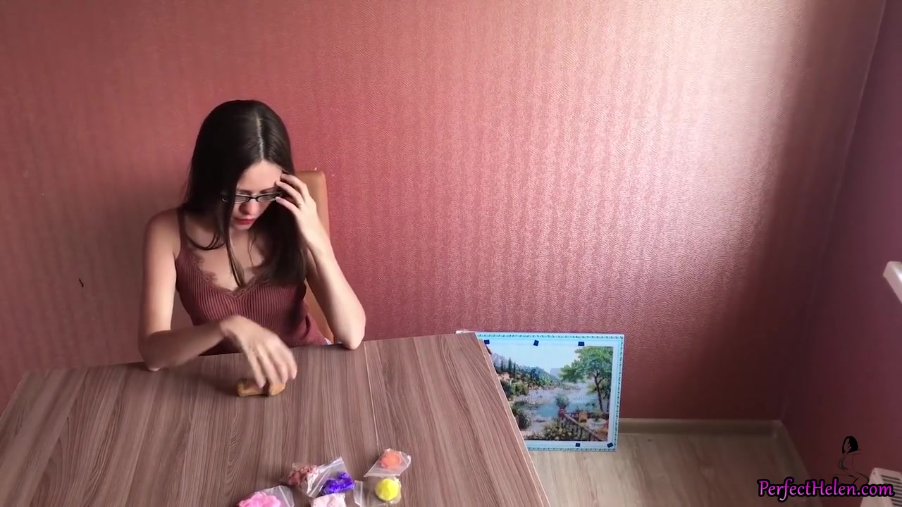 Horny Babe 1 Month Without Sex Masturbates With Plasticine Figures And