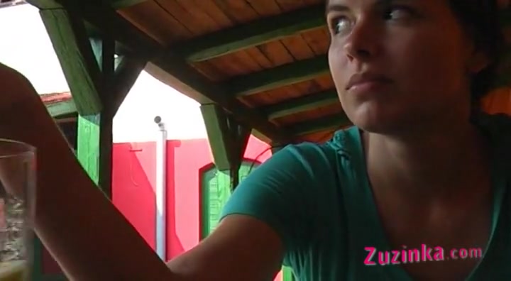 Amateur Zuzinka shows pussy in pizzeria