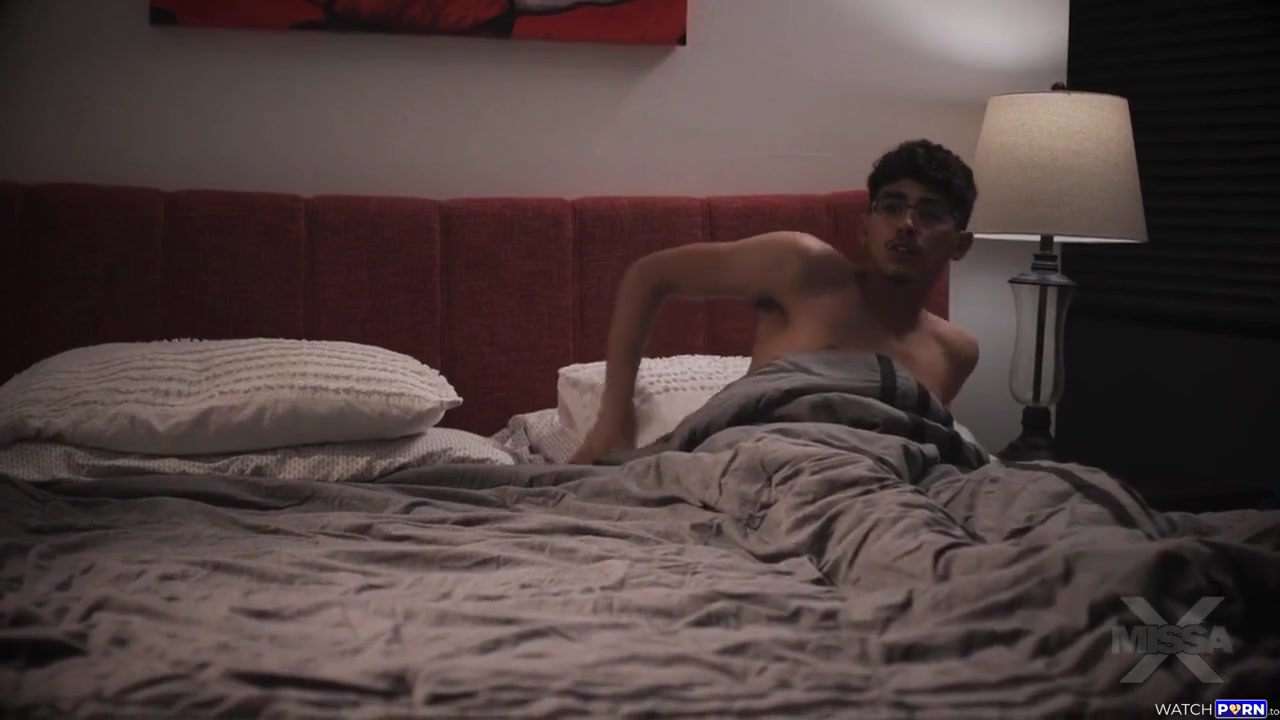 Stepmom Wants To Watch Porn With Me Watch Full Video In 1080p Streamvid.net - Julia Robbie And Diego Perez