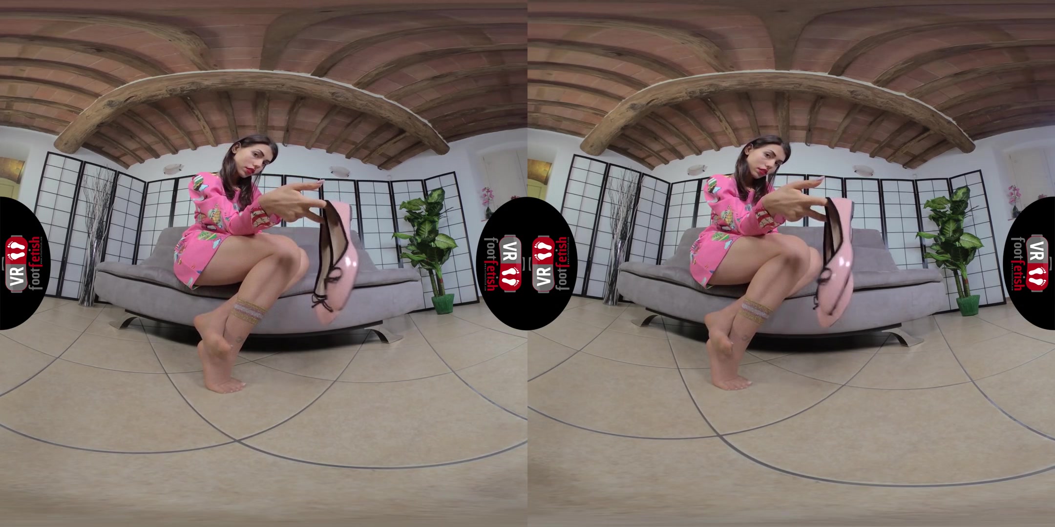 Super Sexy Petra In Midcalf Nylon Socks And Pink Ballerina Flats - Leg Fetish Virtual Reality