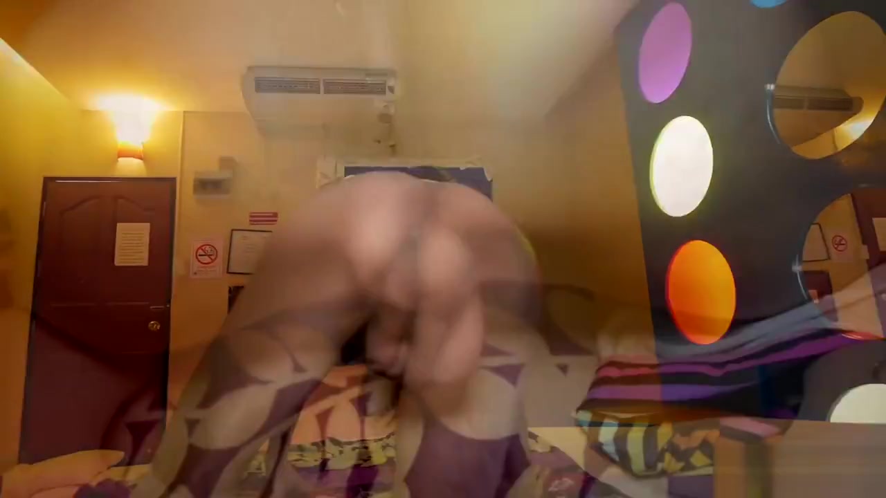 Ladyboy Swan Gets Mouth And Ass Fucked Bareback