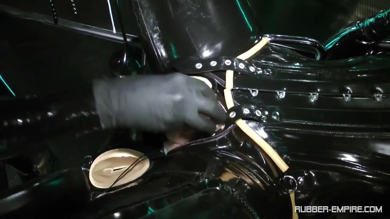 Extreme Benutzung Der Verschlauchten Gummipuppe Hd Remastered 2018