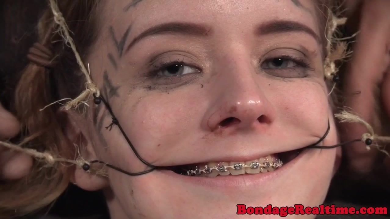 Femdom climaxes all over submissives face