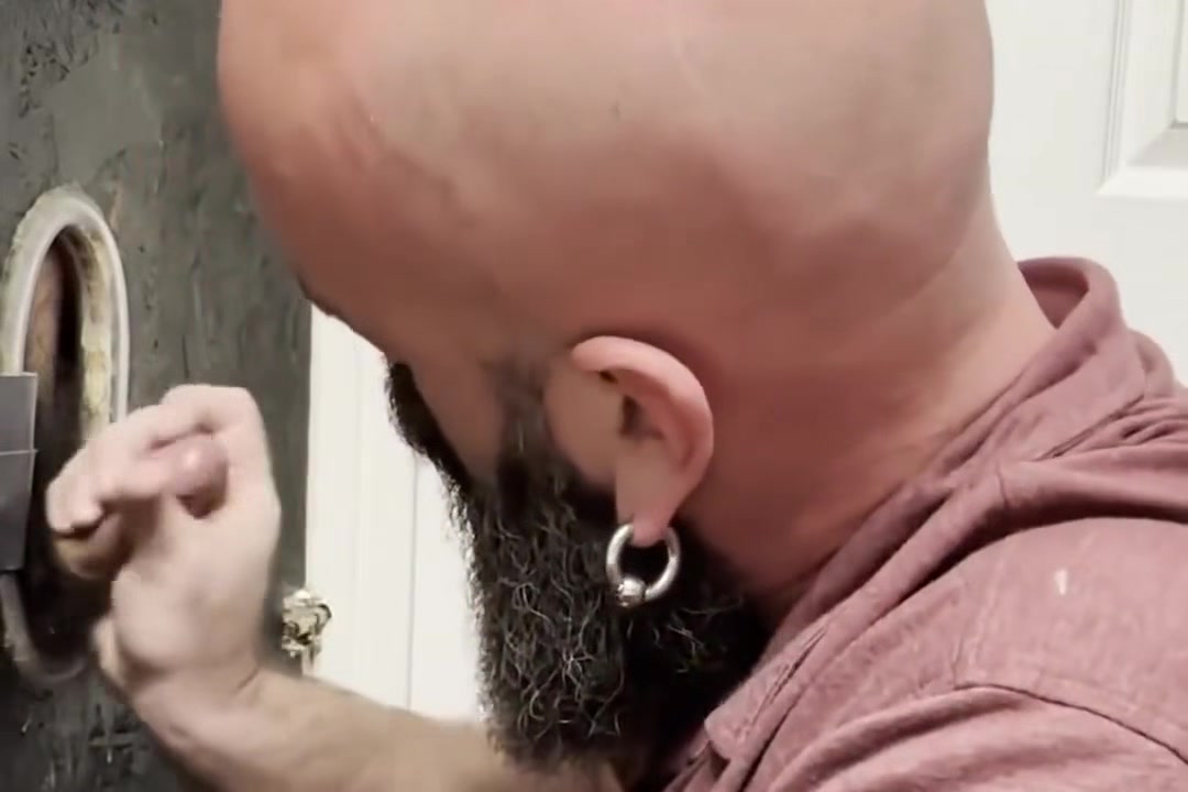 Double Fed By Two Horny Str8 Guys