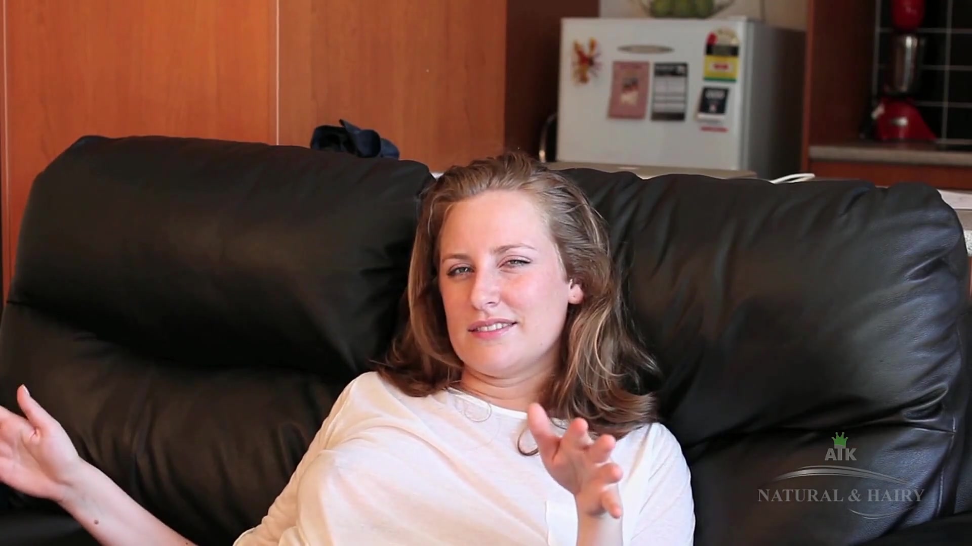 Hairy Nichole Chats A Little Then Masturbates Her Hairy Snatch