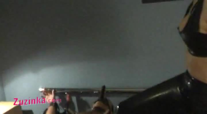 Hardcore fetish fun with amateur Zuzinka