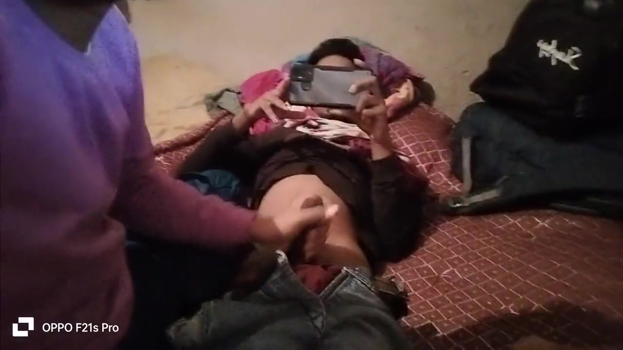 College Gay Boys & Desi Village Boys Masturbating Young Cook - Desi Movies In Hindi