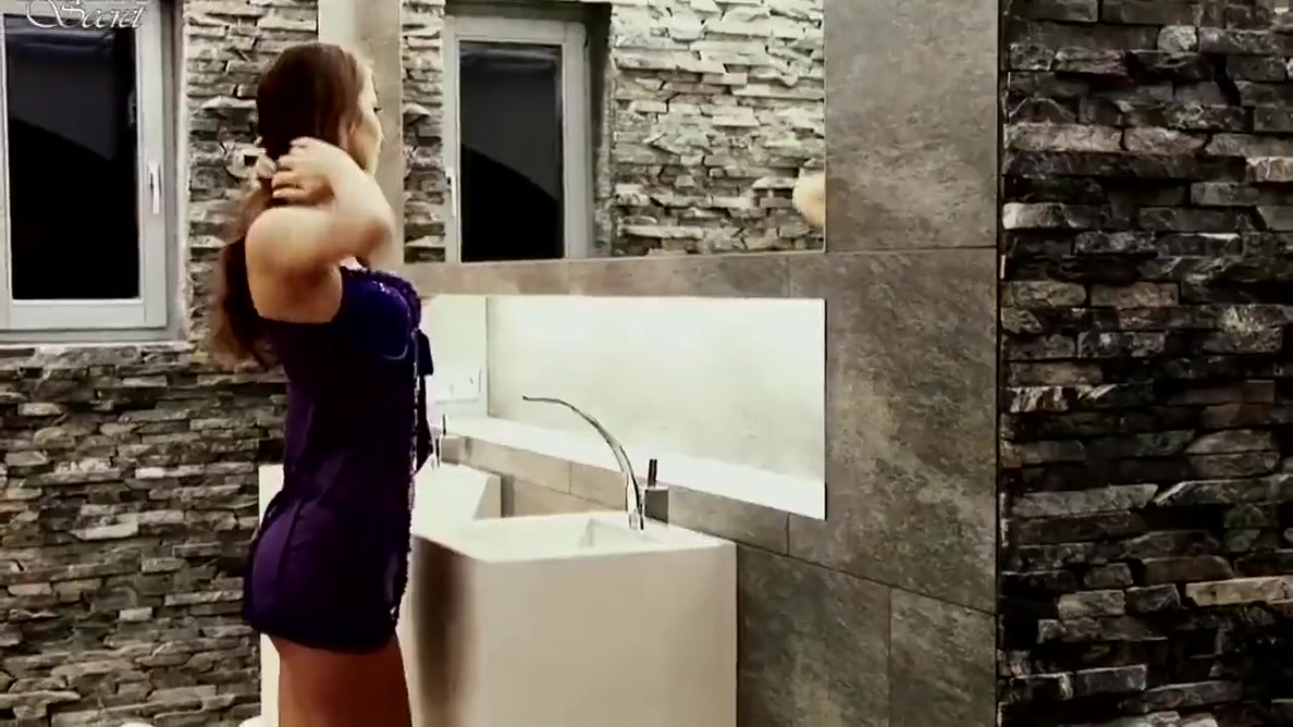 Purple Shower - Lizzie Ryan