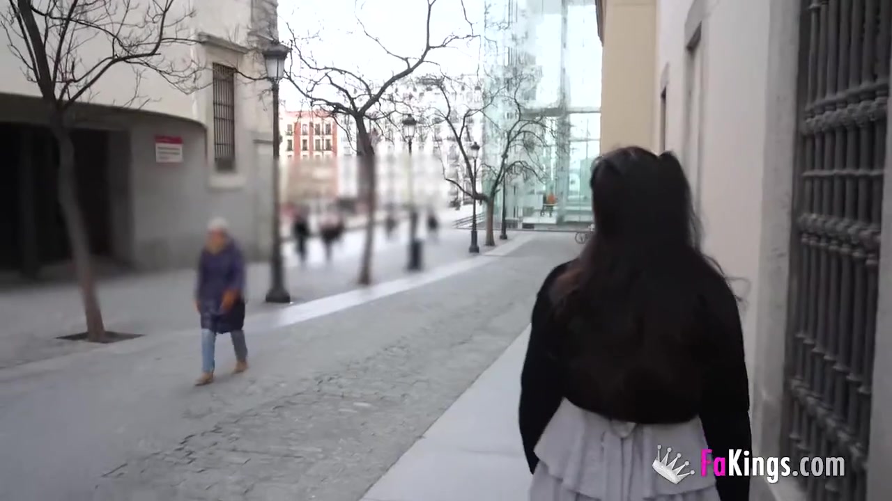 Great Public Session With Incredibly Kinky Latina Daniela Nerea