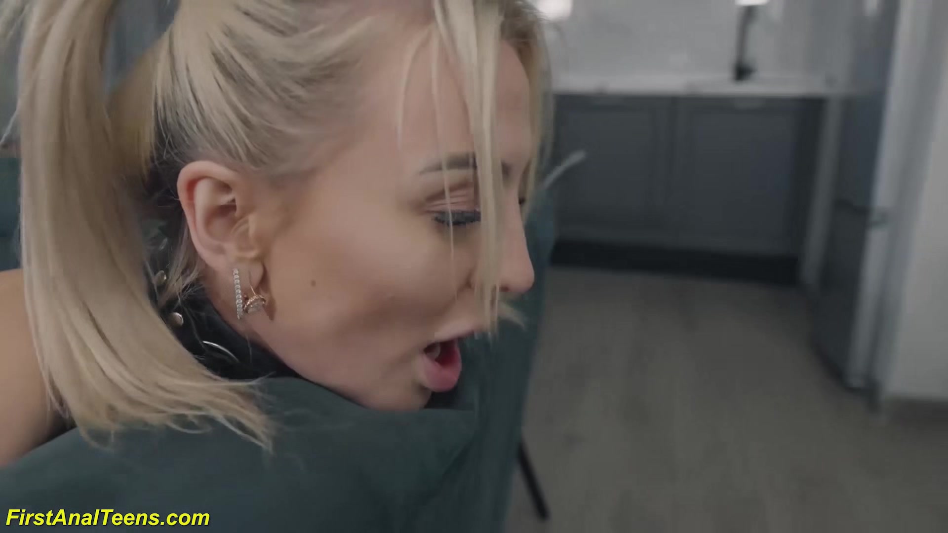 her first rough anal fetish sex