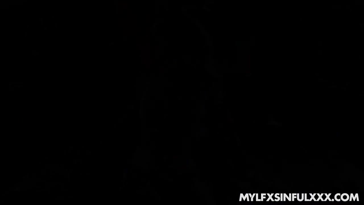 Brandis Room Full of Mirrors - MYLF