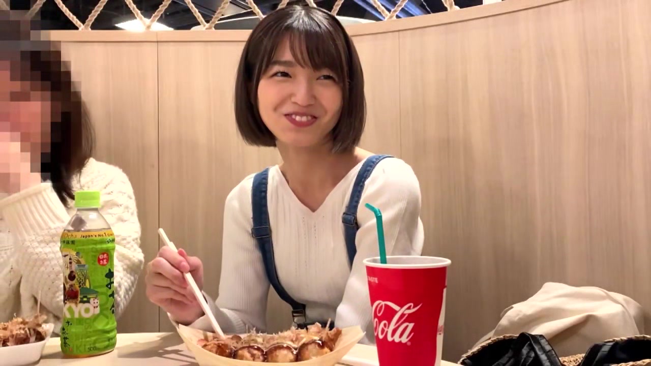 0002055_19歳スリムのニホン女性が潮ふきするガンパコ素人ナンパのエロ合体