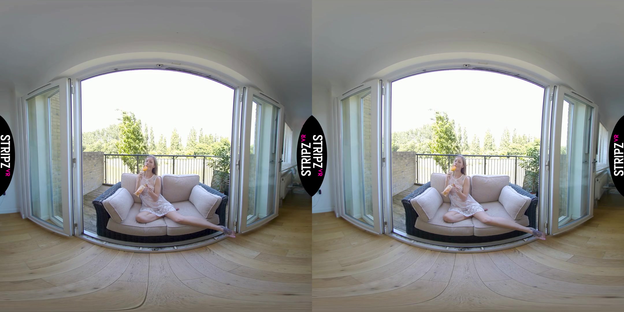 Suck Me! - Gorgeous Blonde Babe Solo Striptease in VR