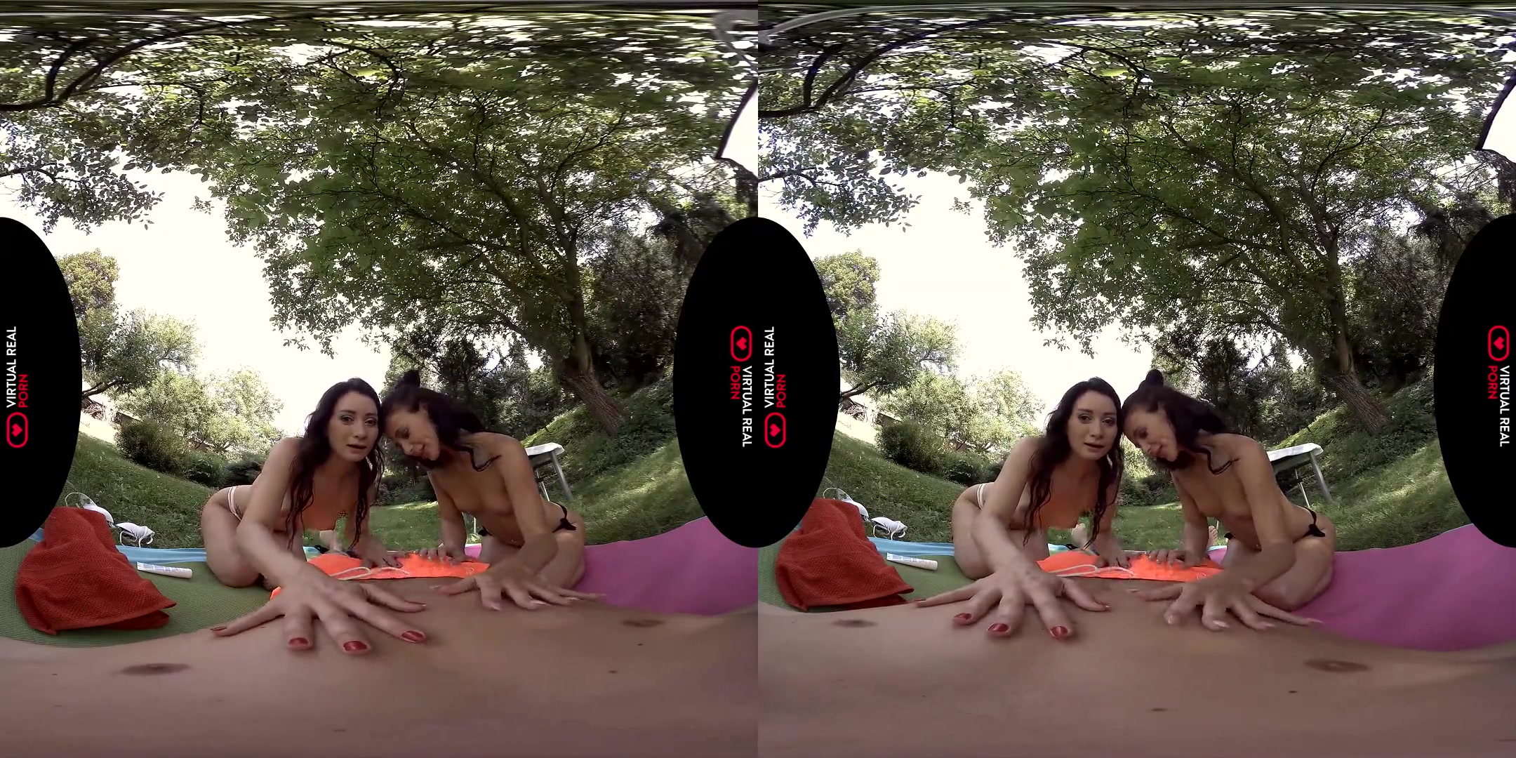Kate Rich & Valentina Bianco in Melted Ice Cream - VirtualRealPorn