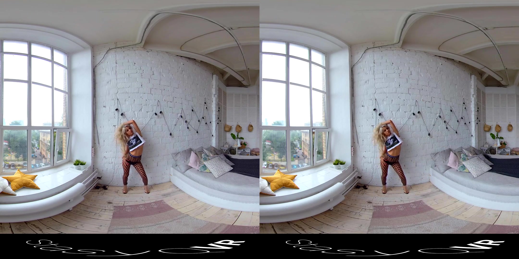 MarbellaQ in Fishnet Goddess - StasyQVR