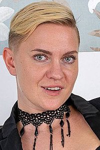Watch Hanna Manfoma videos