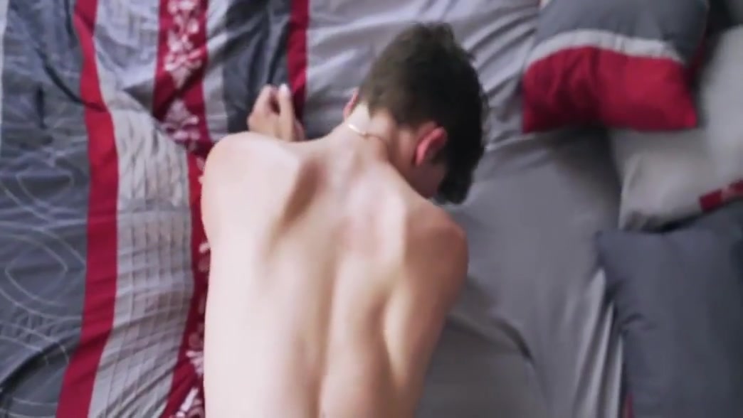 Stepson Craving Some His Stepdads Thick Meat - Dadperv 8 Min