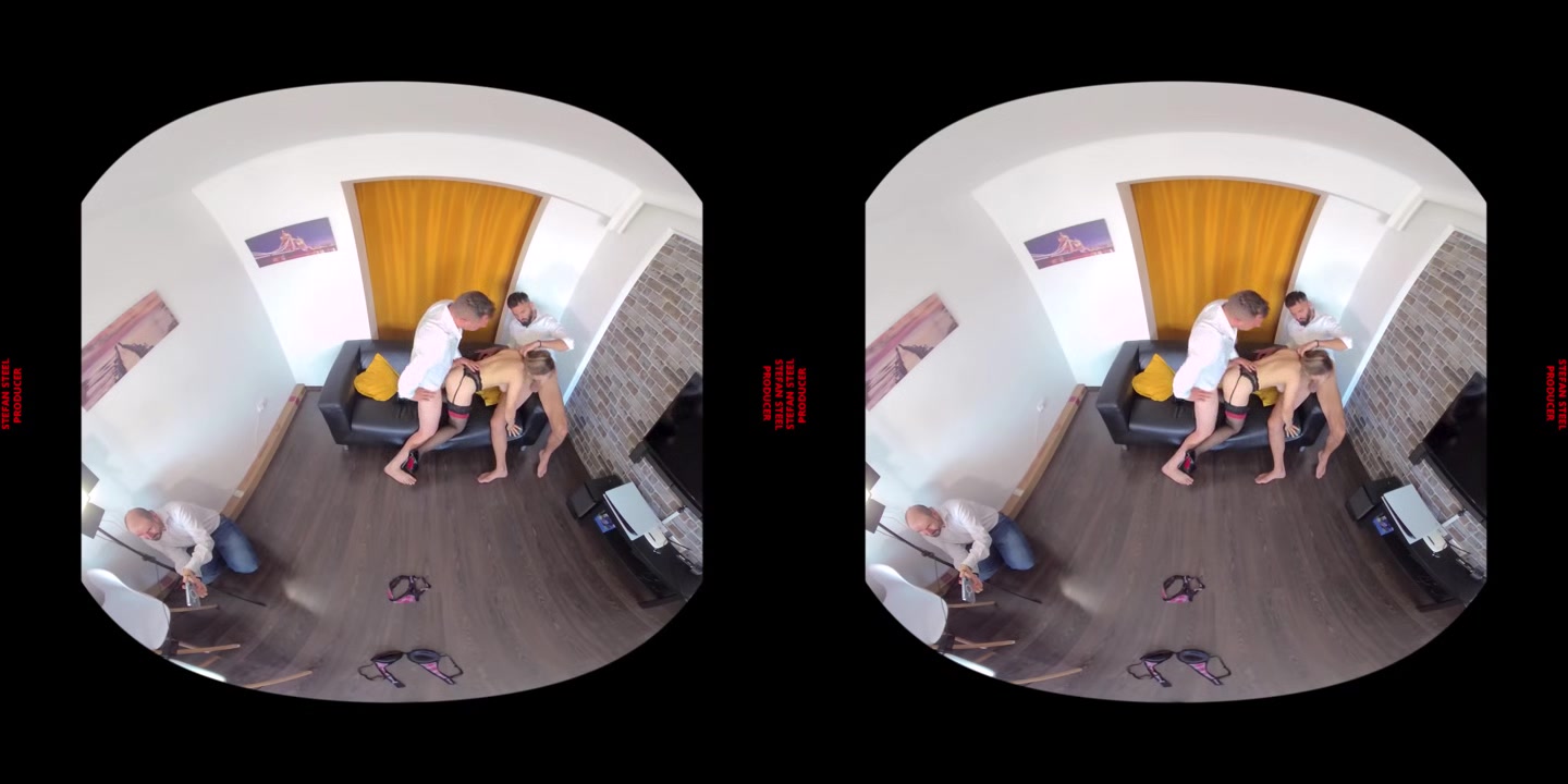 Threesome With Hot Guys - SteelVR