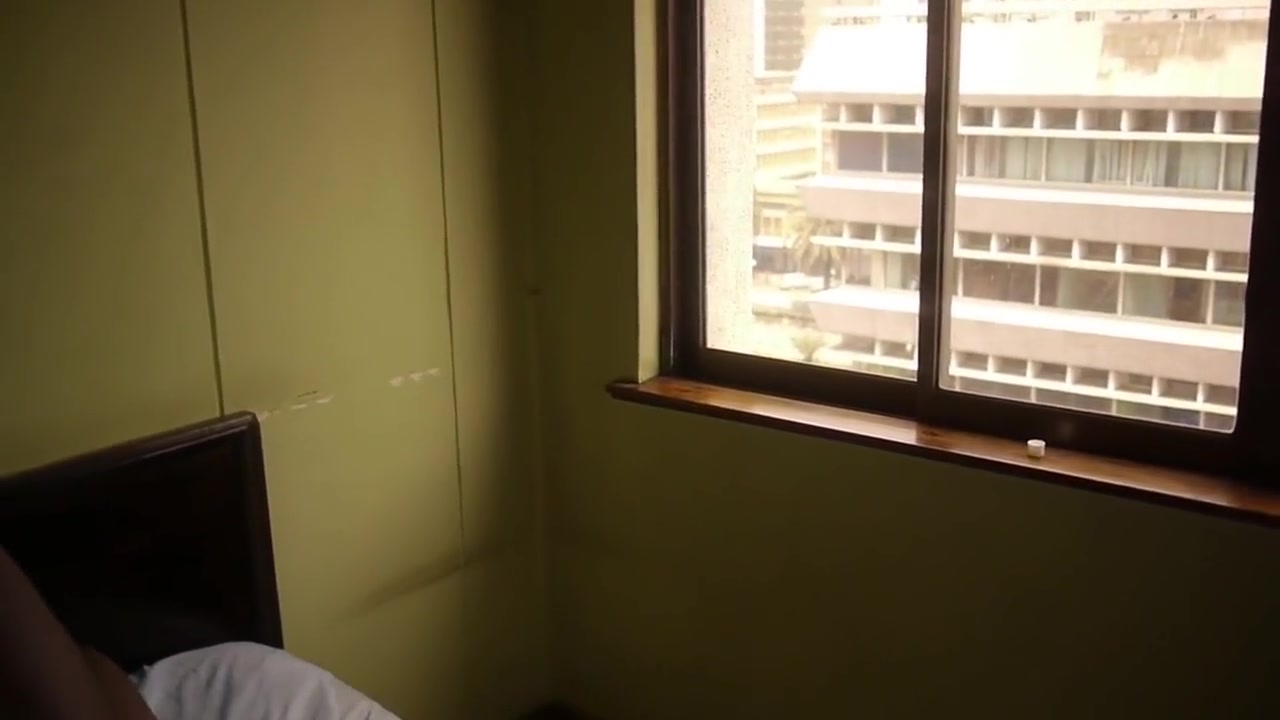 African Bareback Kissing Each Other In The Bed