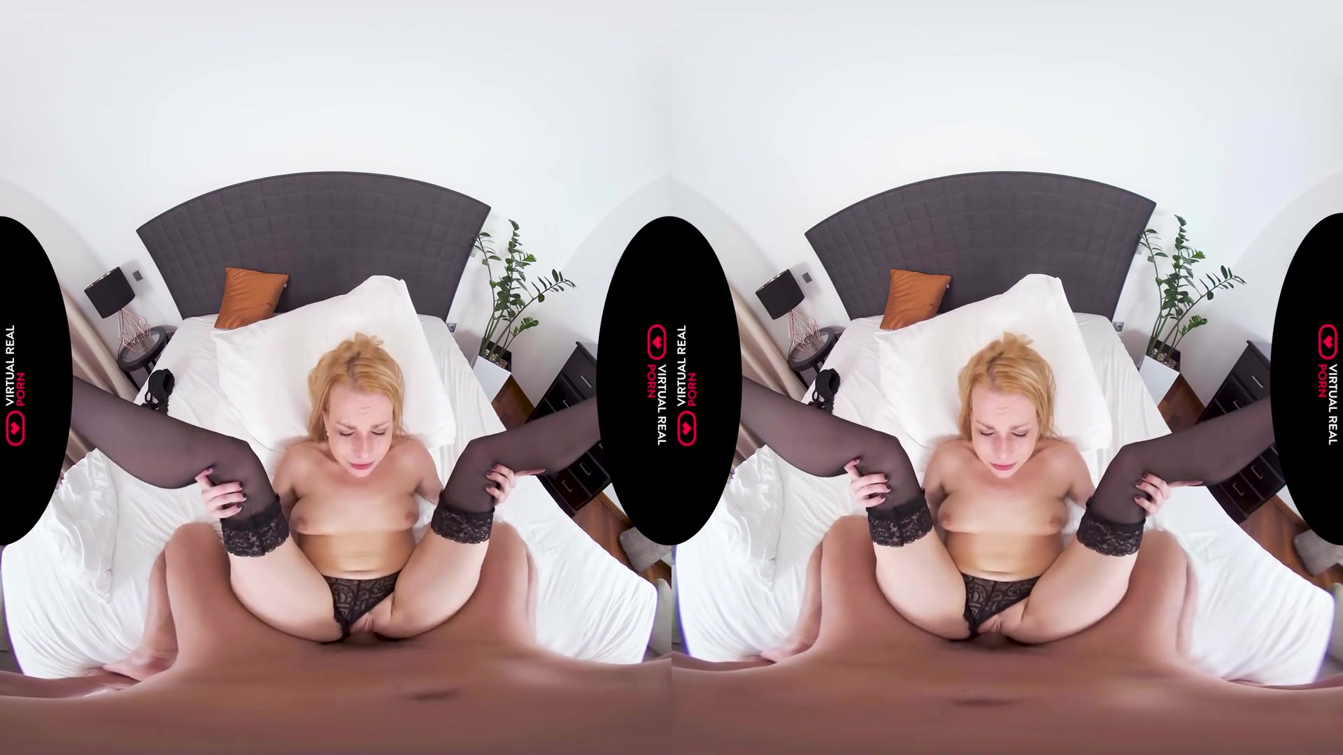 Extra Gift - VirtualRealPorn