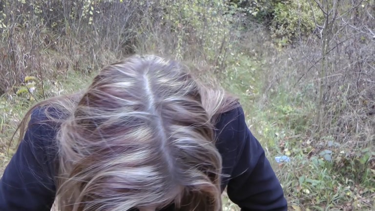 Nice girl sucking dick