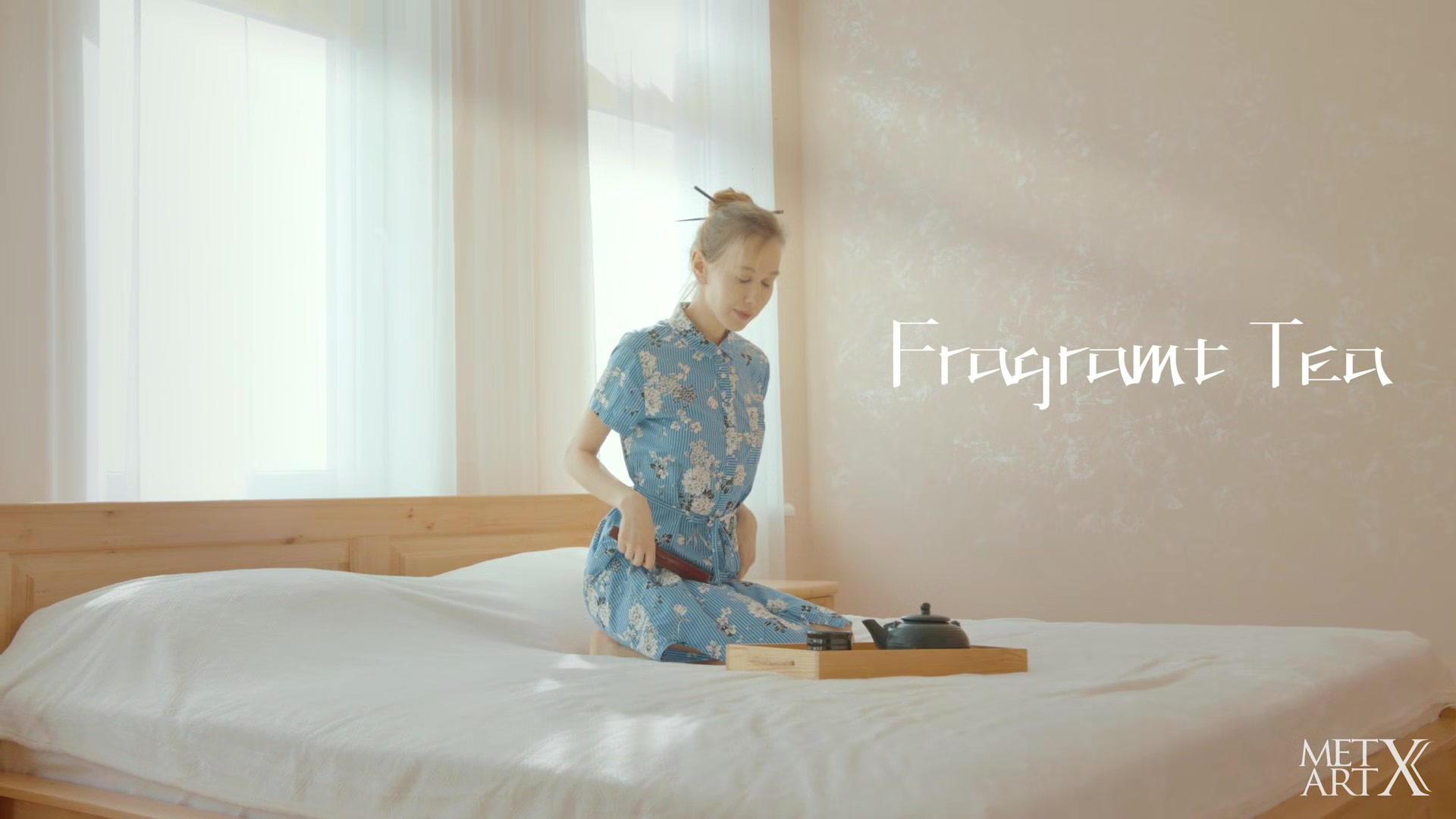 Fragrant Tea - Alice Bright - MetartX