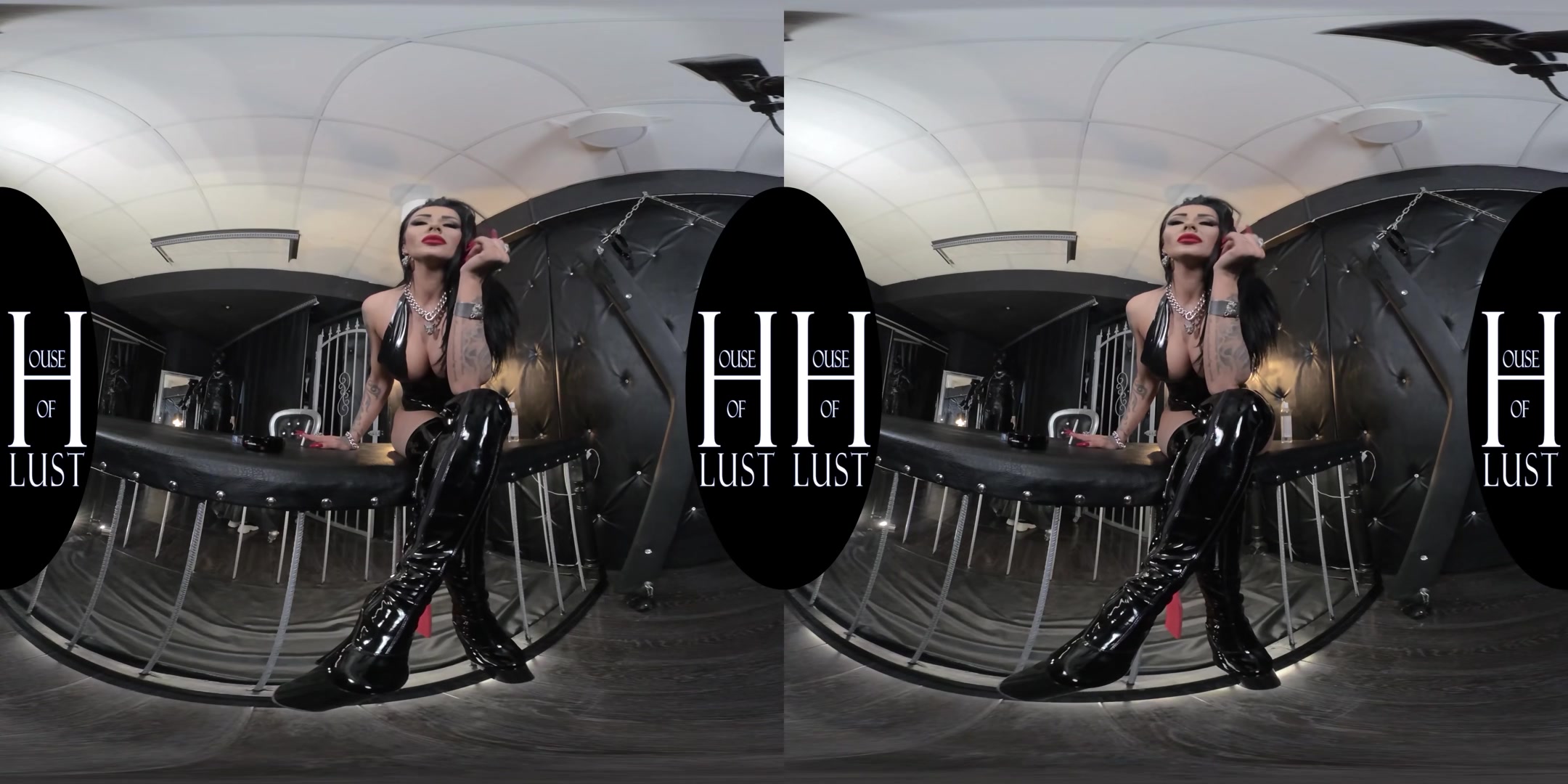 Mistress Kennya - Up Close And Personal Session - VRVids