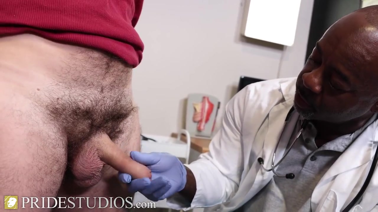 Aaron Trainer In Doctor Fucks His White Patients Tight Ass