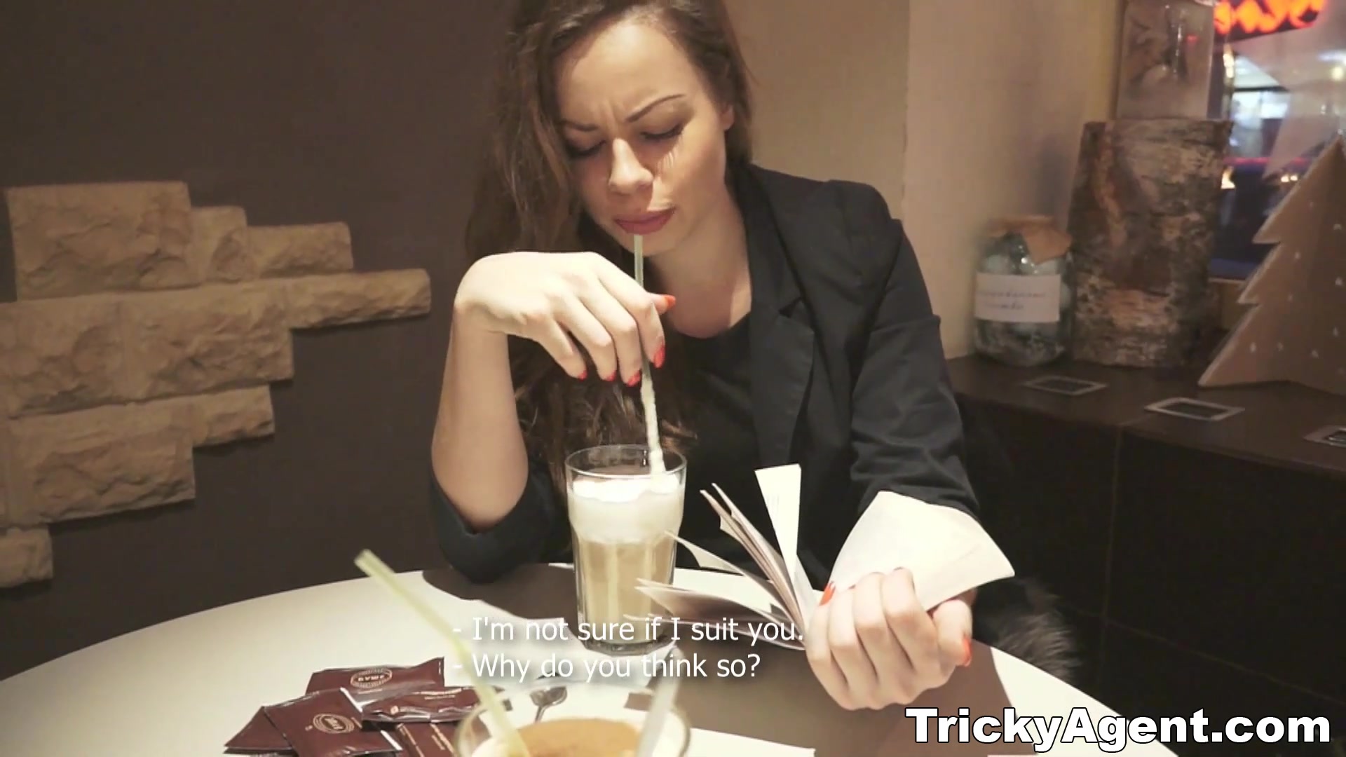 Tricky Agent - Susen - Stylish cutie who loves cock