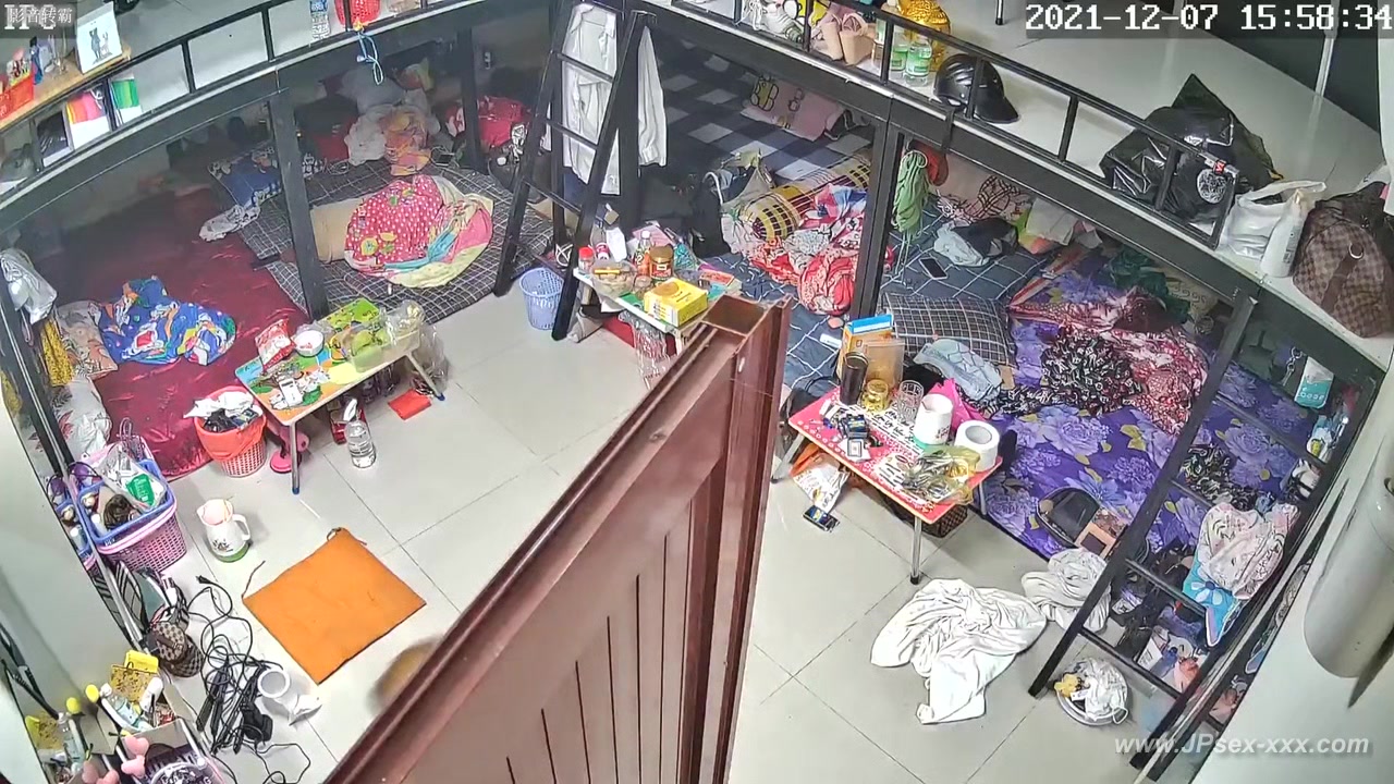 chinese girls dormitory.4