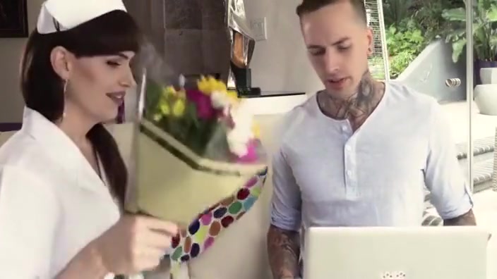 Lucky guy bangs hot strangers Ts nurses