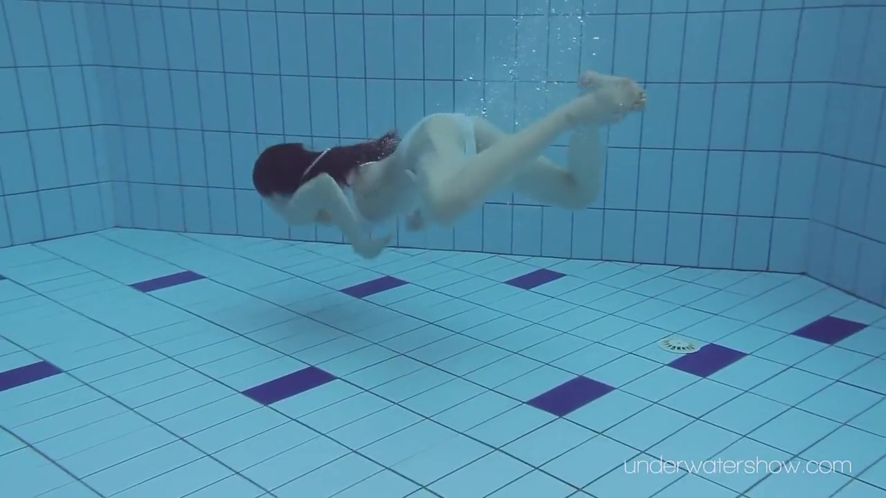 Floating Babe In The Warm Pool Getting