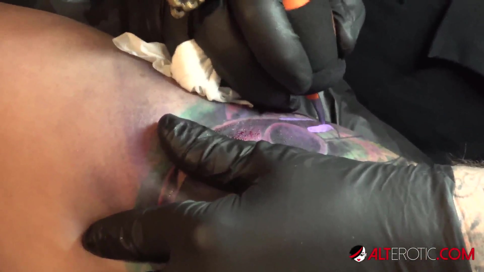 Model Marie Bossette Getting More Ink