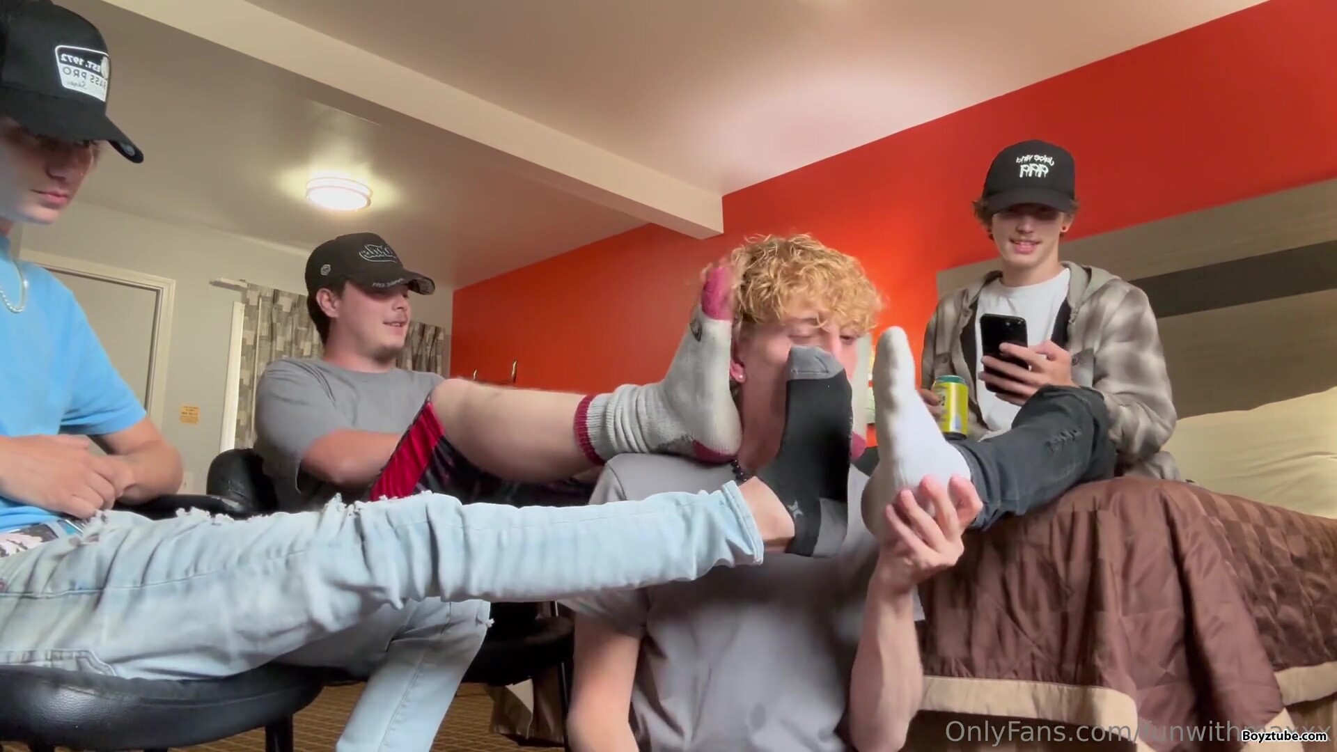 Sneaker boys socks party
