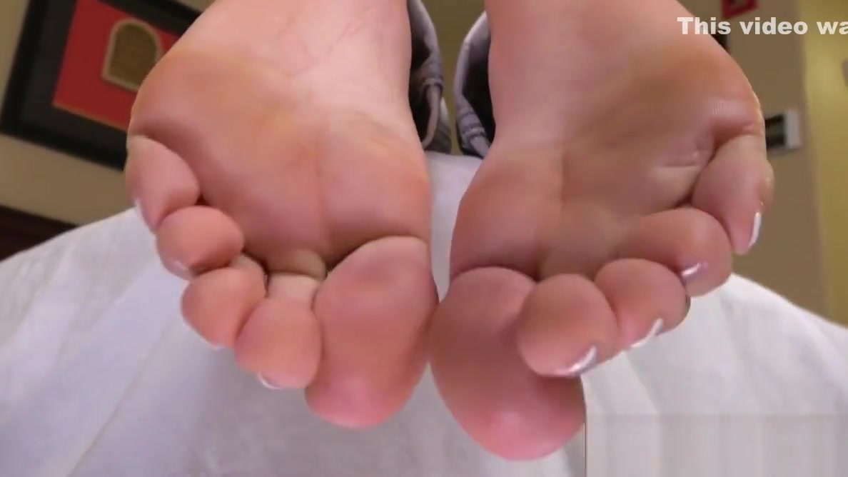 Pedicured toes teasing tgirl showing barefeet
