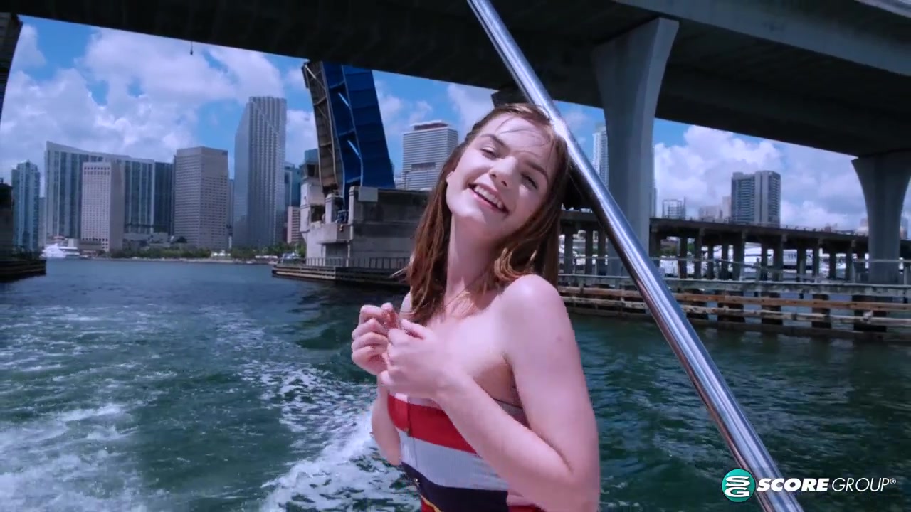 Finger-Banging on a Boat - 18Eighteen