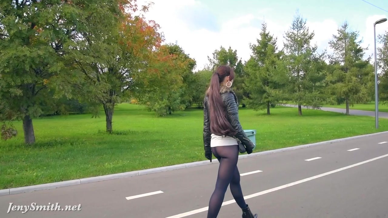 Jeny Smith pantyhose pretend to be leggings