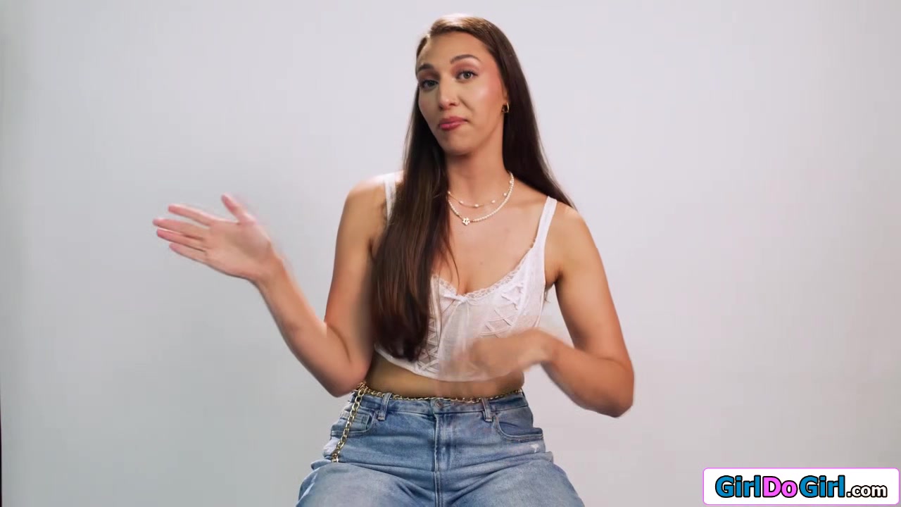 Three camera angles capture Bella Rolland finger her pussy