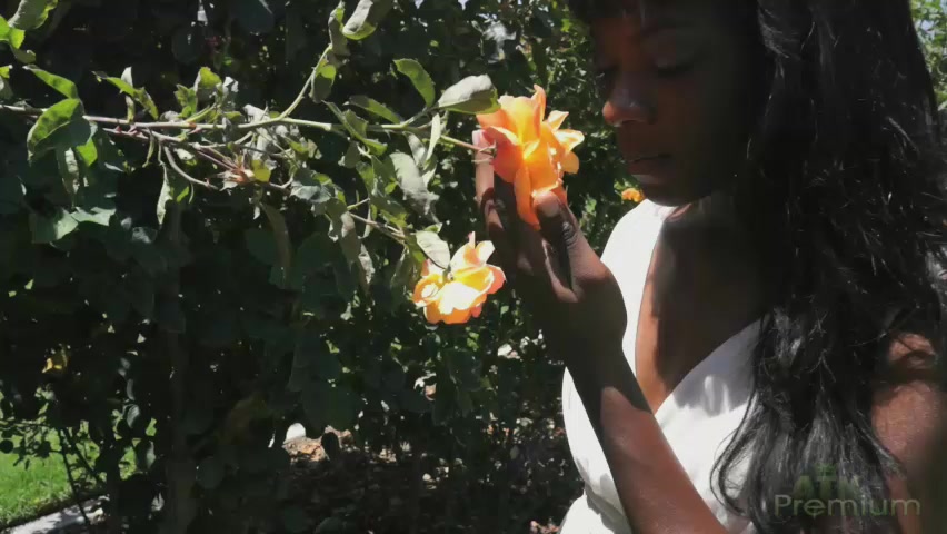 ATKGirlfriends video: A Day in the Life of: Anna Foxxx