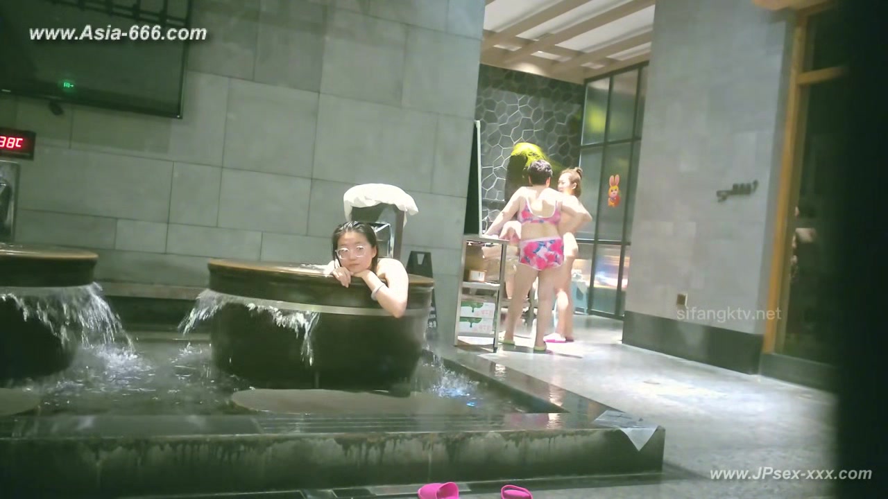 chinese public bathroom.30