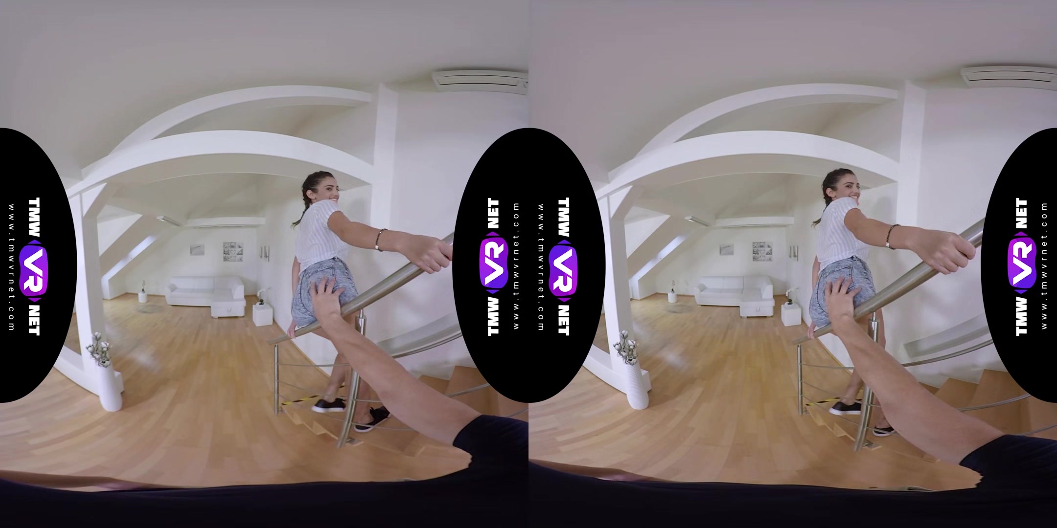 Tattoed Punk Girl Seduced A Horny Guy In Vr - Hardcore Cumshot