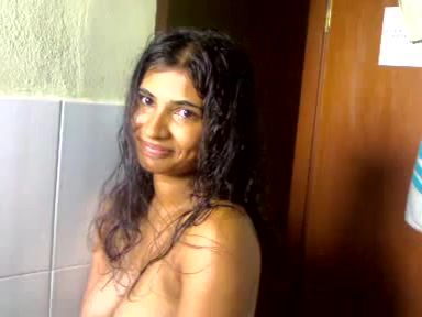 Slender Oriental hottie was facialized in shower