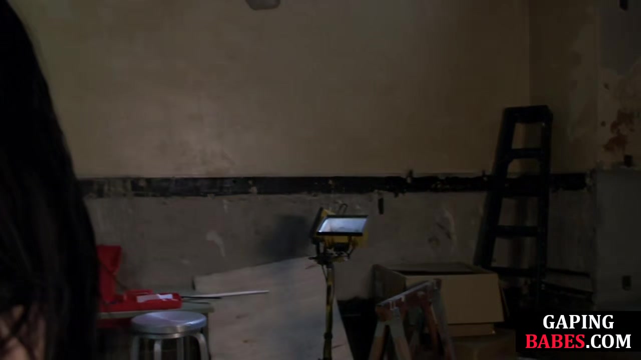 Gaping anal MILFS assfingered in 3some by lez domina