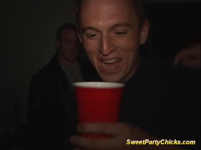 cocksharing at the college party