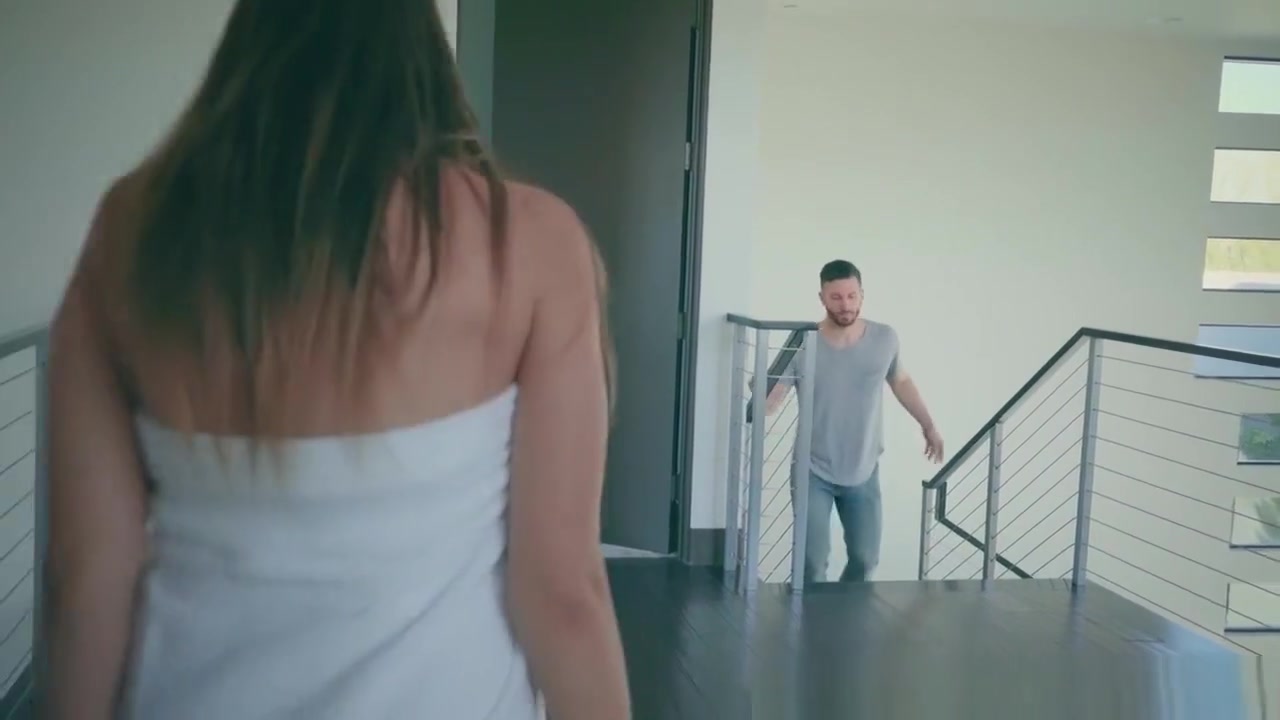 Brazzers - Baby Got Boobs - Air Blow N Bang