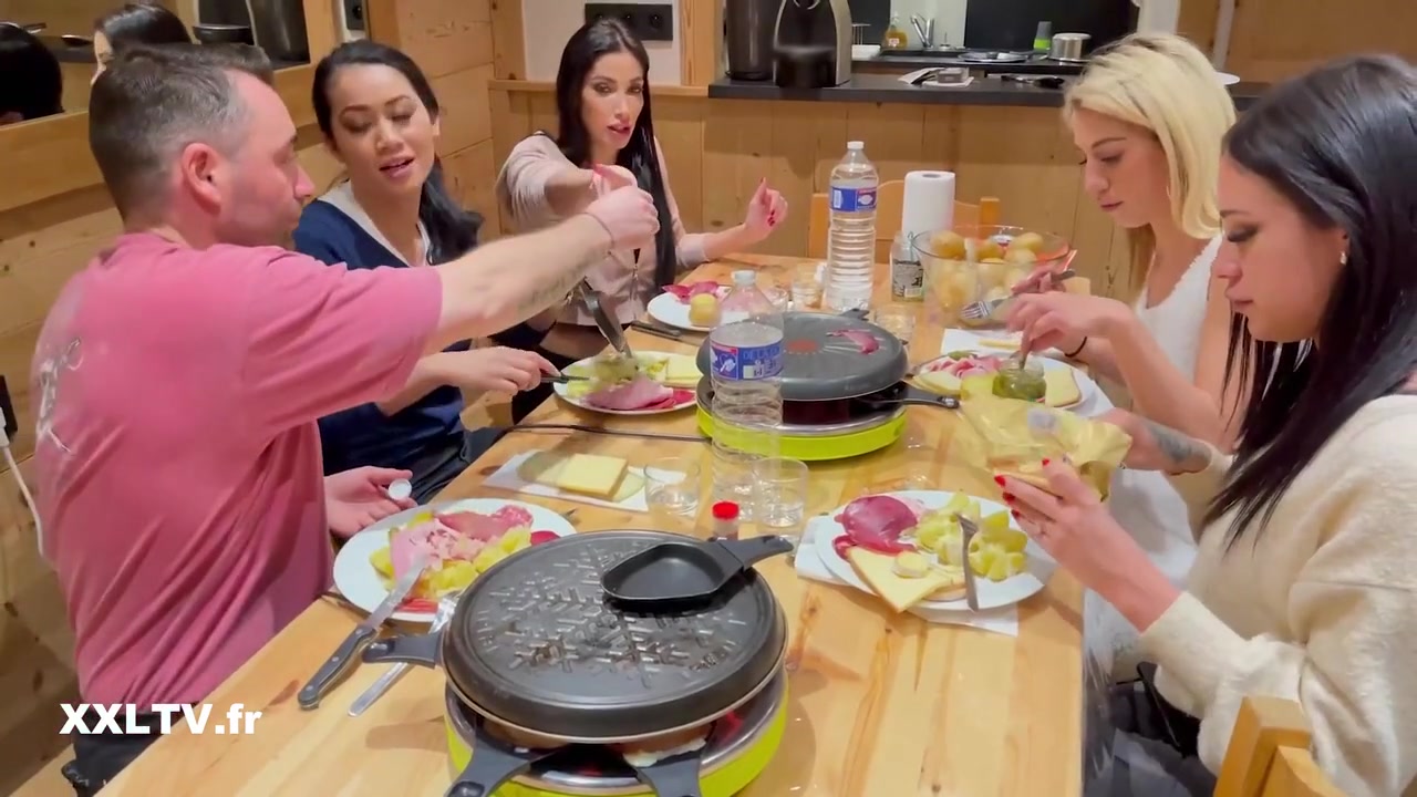 Lesbian Sex After The Raclette - Clea Gaultier