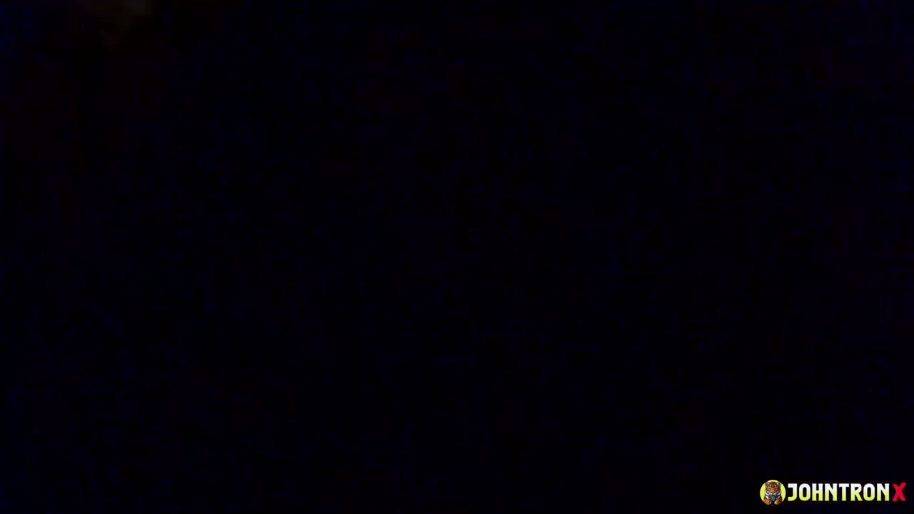 Vee - Videos - JohntronX