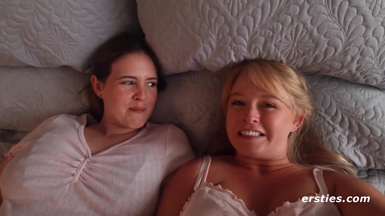 Elise And Anna Enjoy Lesbian Bonding Time Together