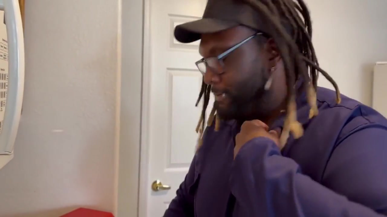 Kyla Keys In Helping The Maintenance Man Cool Off (free Preview) 10 Min